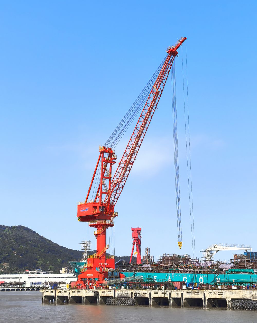 GENMA品牌中标国内客户9台门座机起重机订单(图1)