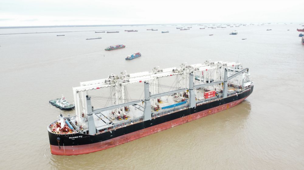 交付在即 | GENMA品牌埃及40台全电RTG项目最后一批设备启航(图1)